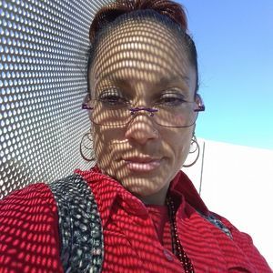 Meet your Posher, Evelyn